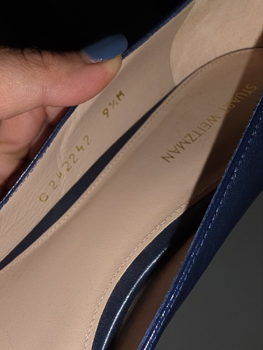 Stuart Weitzman SZ 9.5 Navy Pointed Toe Leather Pumps Made In SPAIN - Picture 2 of 7